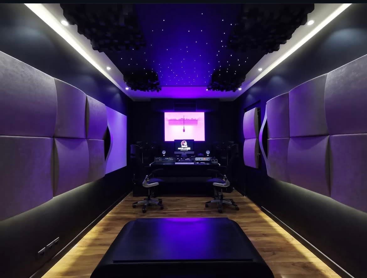Studio Apollo13 Studio à Évry